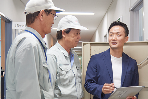 インタビューの様子