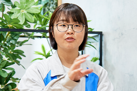 インタビューの様子