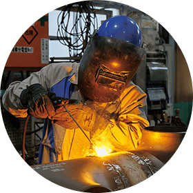 配管作業の様子